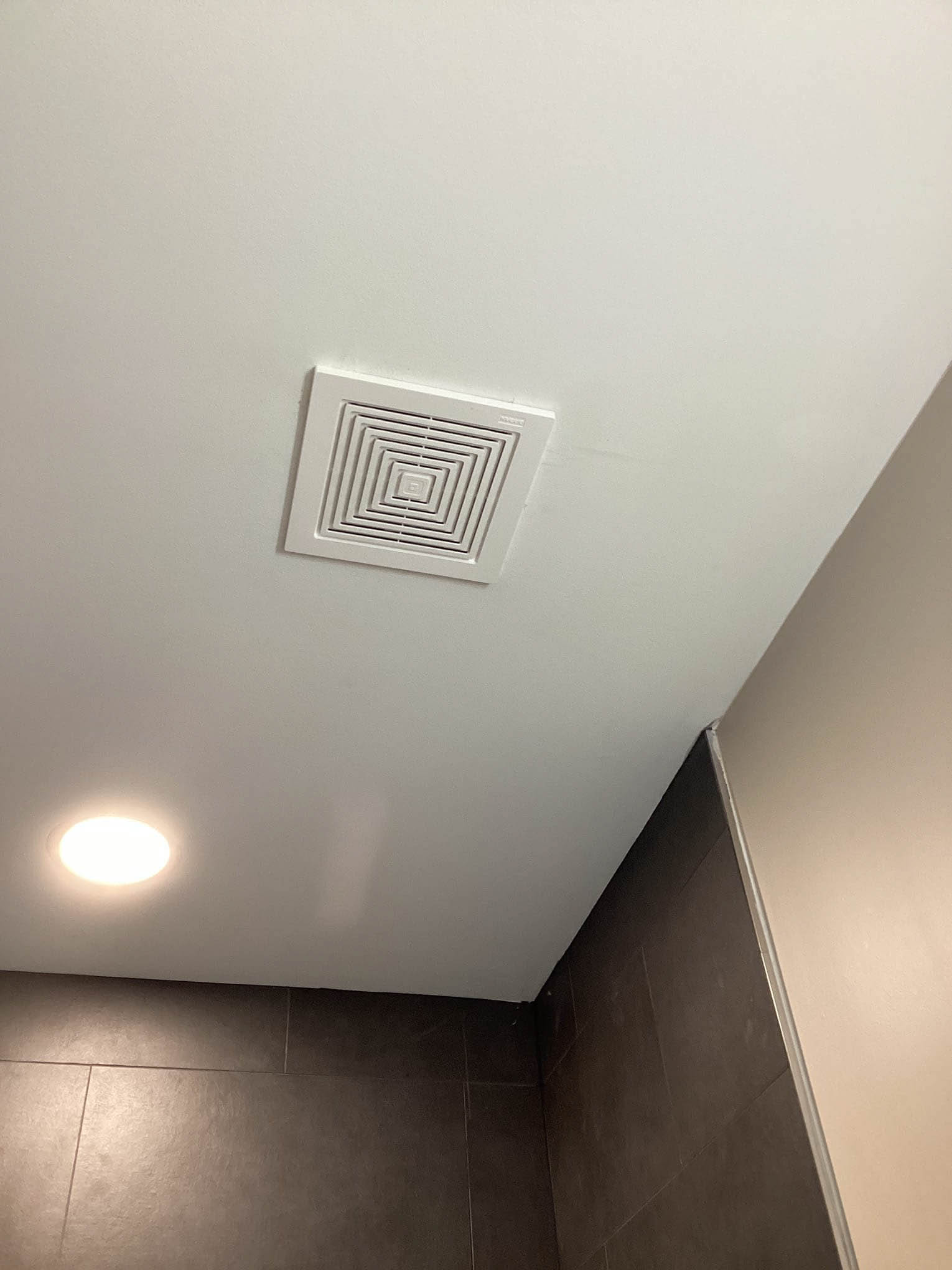 Craddock Bathroom Ceiling Fan Replacement Nashville, TN 37218 USA